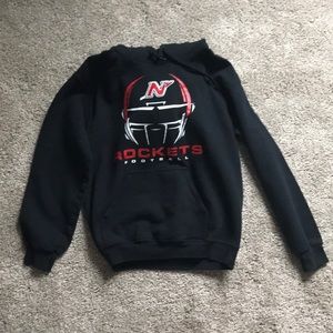neenah black hoodie